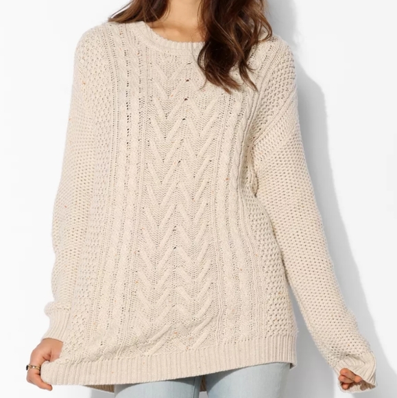 BDG Sweaters - BDG Fall for Cable Knit sweater